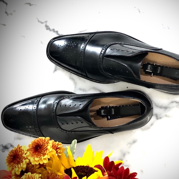 La Milano Other - Men's Cap Toe Lace up Oxford Dress Shoes